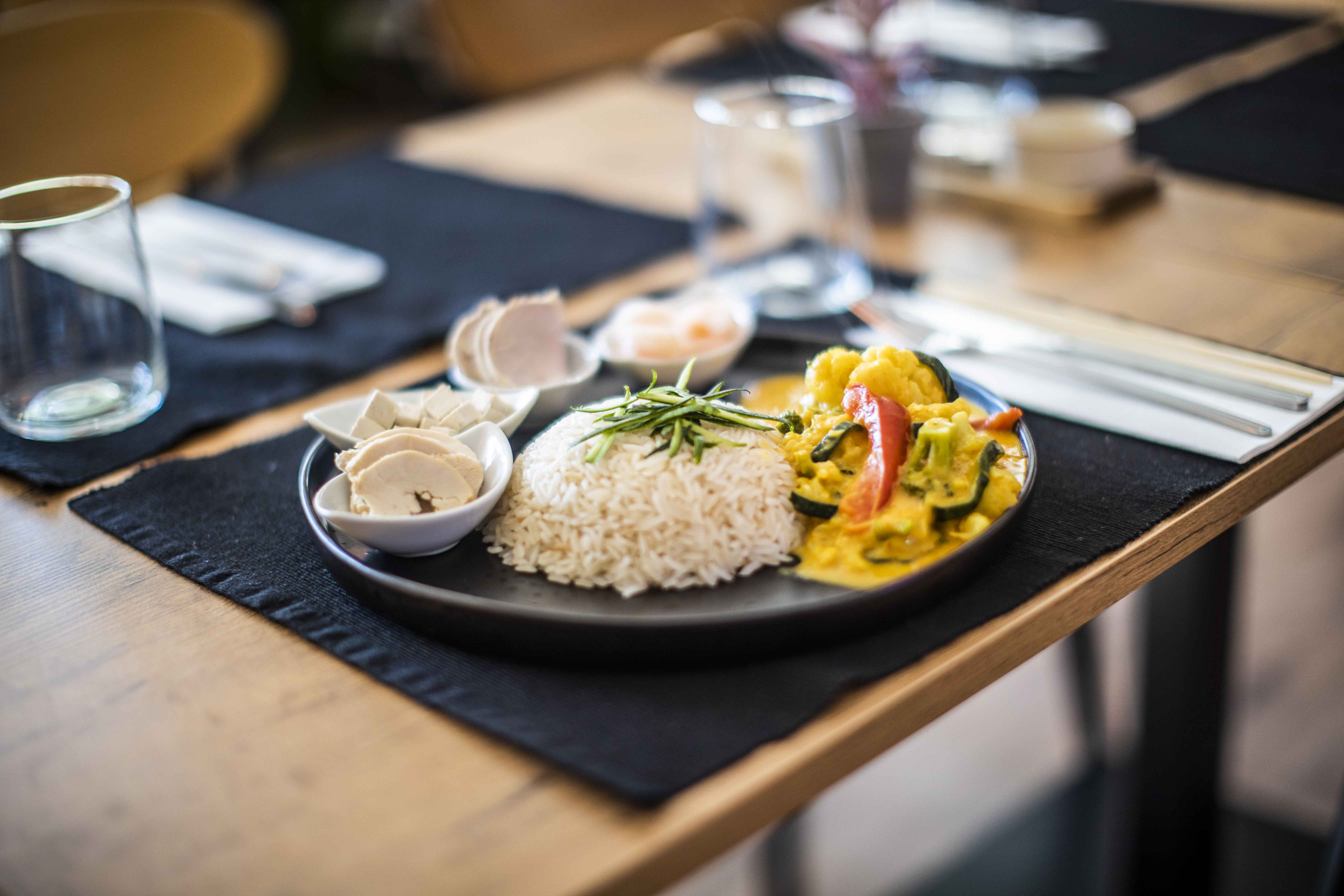 Thai zöldségcurry jázmin rizzsel
